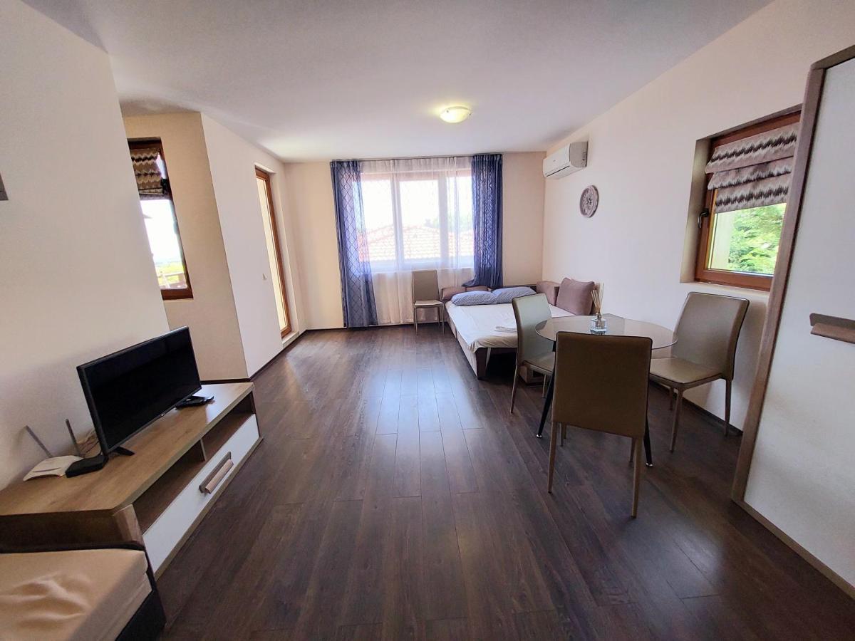 Vip Apartments In سوزوبول المظهر الخارجي الصورة