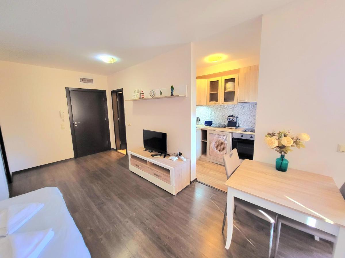 Vip Apartments In سوزوبول المظهر الخارجي الصورة